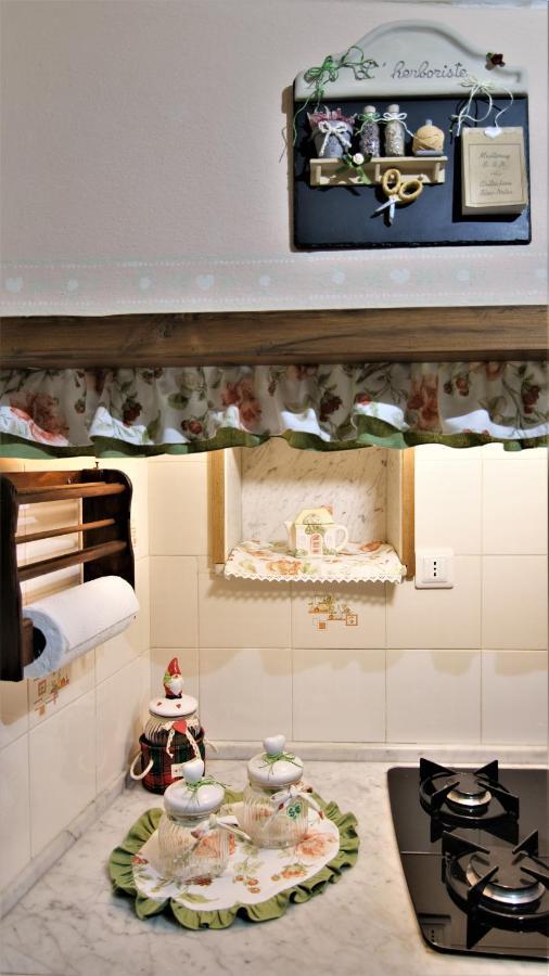La Casina Dei Cuori Di Nonna Miglia Villa Pallerone Eksteriør bilde