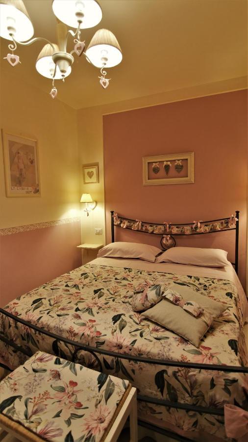 La Casina Dei Cuori Di Nonna Miglia Villa Pallerone Eksteriør bilde