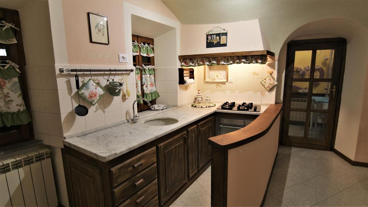 La Casina Dei Cuori Di Nonna Miglia Villa Pallerone Eksteriør bilde