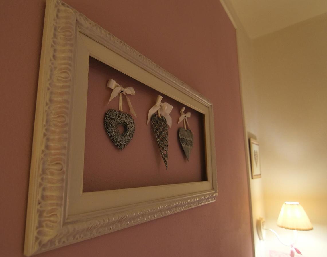La Casina Dei Cuori Di Nonna Miglia Villa Pallerone Eksteriør bilde
